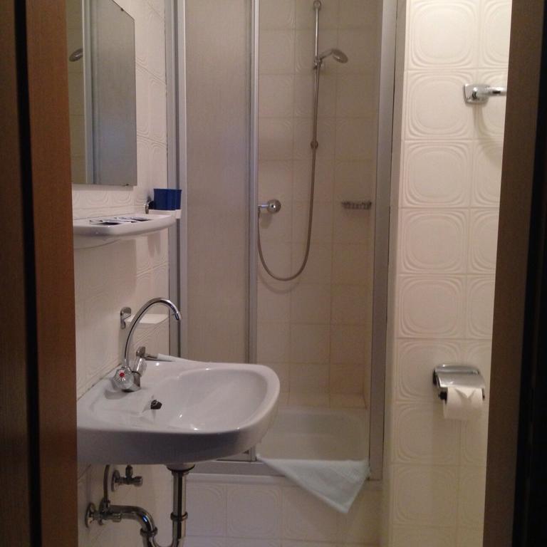 Landgasthof Zum Stern Elfershausen Chambre photo